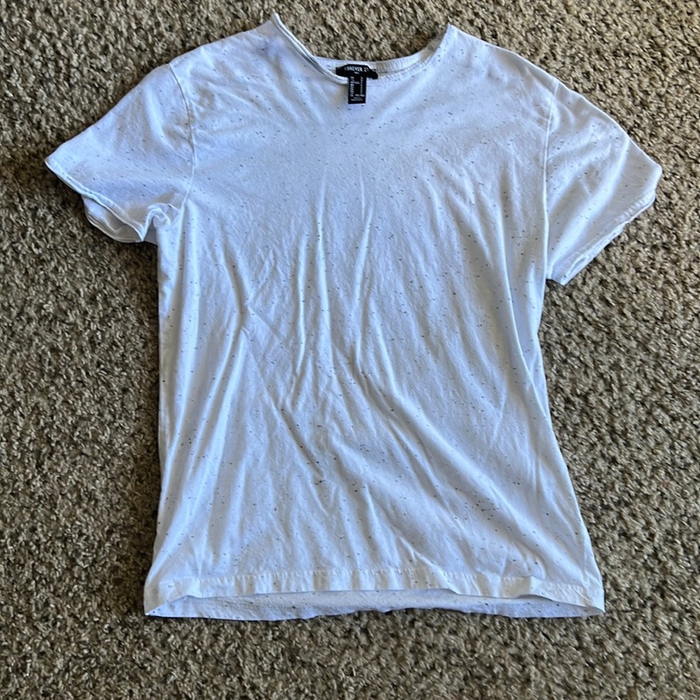 Forever 21 t-shirt.